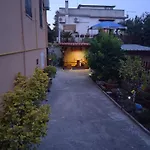 Lemon Garden Roma