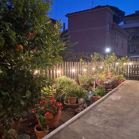 Lemon Garden Roma