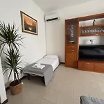 Apartman Lemon Garden